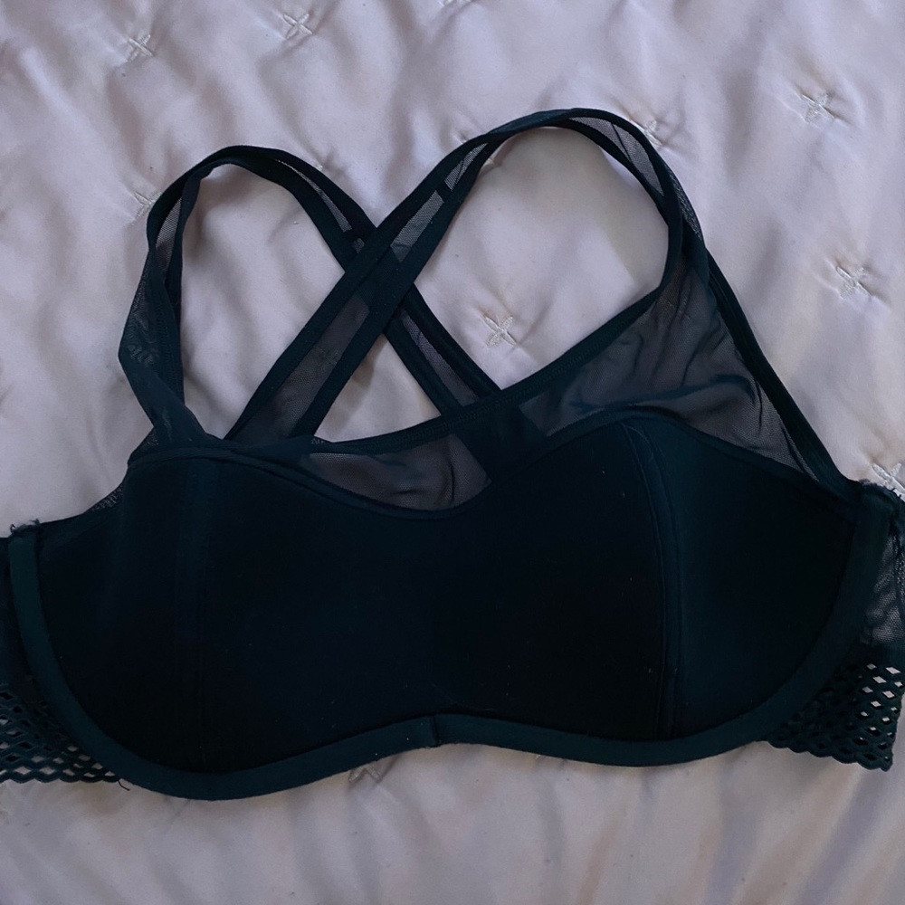 Bralettes - Picture 7 of 9